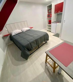 studio indépendant 800 m de la gare du Mans